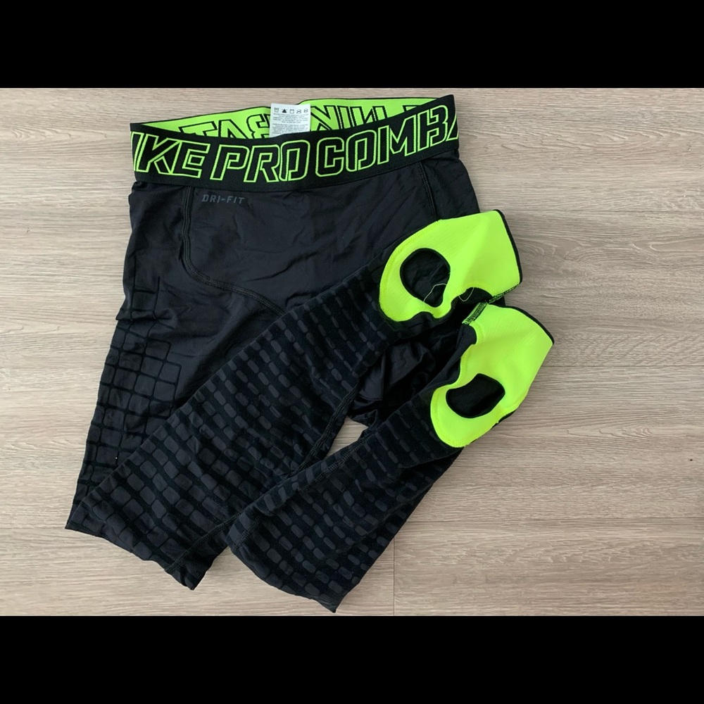 Nike Pro Combat Recovery Compression Tights